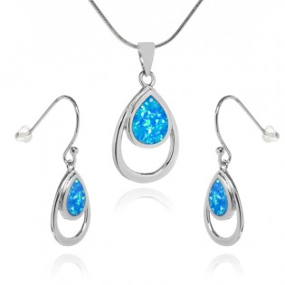 Komplet biżuterii srebrnej z niebieskim opalem